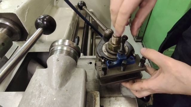 Быстросъёмные резцедержатели.