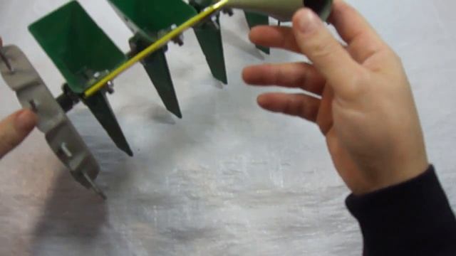 Ручная сеялка СМК