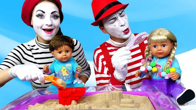 Видео куклы - Поменялись БЕБИ БОН! - Игры парикмахерская и одевалки для девочек с Baby Born