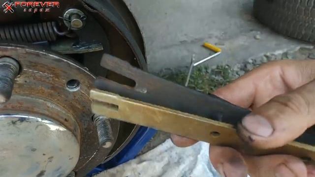 Нивасик: #02 Почему не держит ручник на Ниве? Ремонт стояночного тормоза, замена колодок