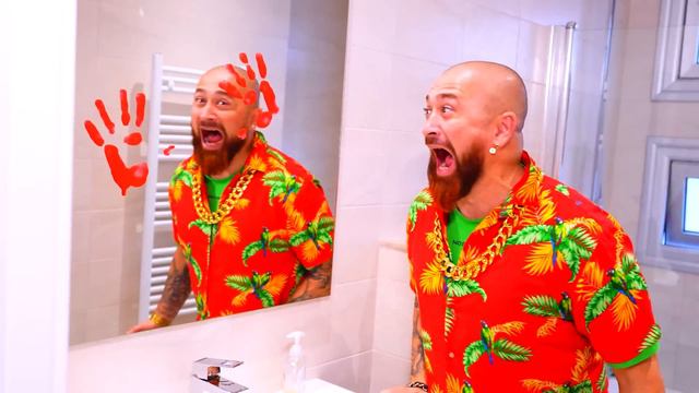 Рафарио Один дома ! *Он сильно испугался*