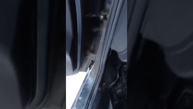 Утепление салона Лада Гранта, места, где сифонит холодным воздухом.