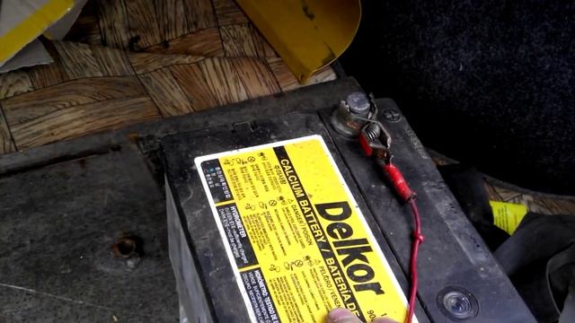 Как восстановить автомобильный аккумулятор? ещё на 3 года. не спешите его выбрасывать.