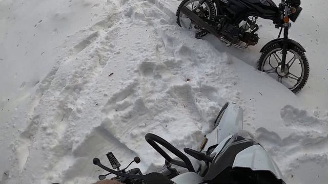 ЗИМНЯЯ ПОКАТУШКА НА МОПЕДАХ АЛЬФА! НАВАЛИВАЕМ ПО СНЕГУ И ЛЬДУ