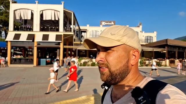 КАБАРДИНКА разгар курортного сезона 2022. ЖАРА и толпы людей! ЦЕНЫ на отдых и недвижимость.