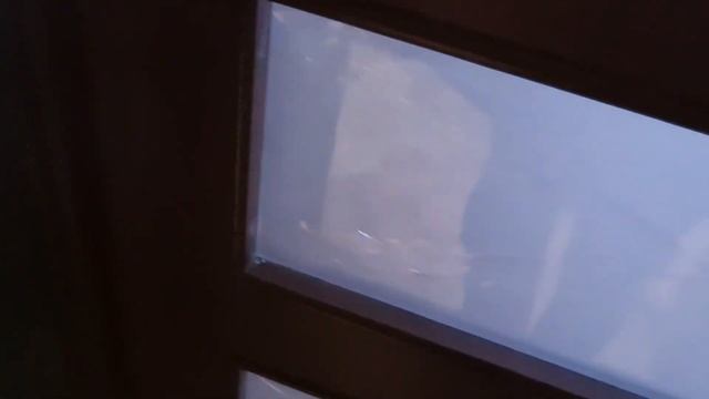 Как правильно заклеить стеклопакет скотчем при взрыве