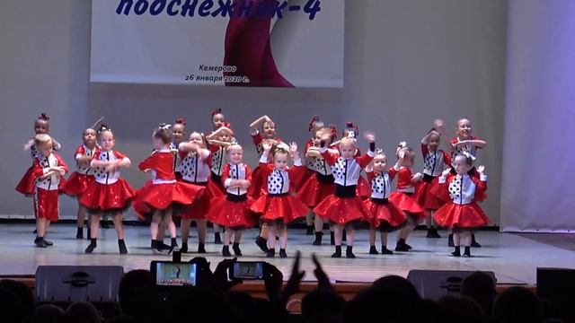 Танец танцуй со мной на закате дня Хореографический ансамбль