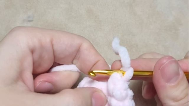 ?ЗАЙЧИК?МАЛЫШ С ДЛИННЫМИ УШАМИ?С ПЛЮШЕВОЙ ПРЯЖИ КРЮЧКОМ✨️crochet bunny