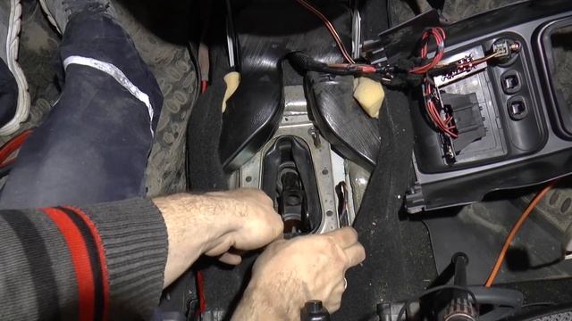 Замена опоры рычага КПП Калина/Подробно!