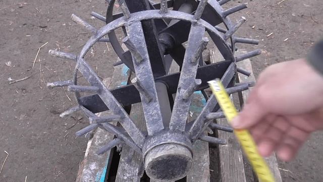 Ежи к мини-трактору. Работа и РАЗМЕРЫ ЕЖЕЙ для прополки картофеля!