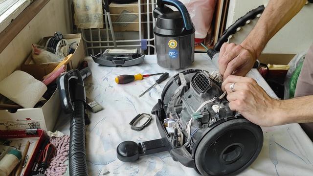 Разборка пылесосов Samsung SC21F, SC21K, SC19F, SC15K