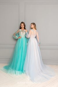 Современные вечерние платья купить оптом