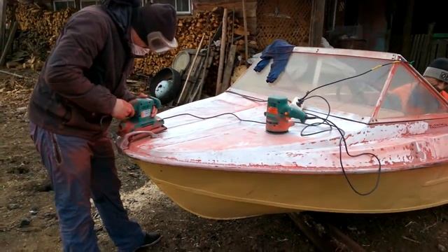 Подготовка к лету. Покраска лодки Крым.