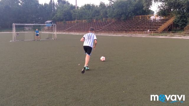 Тренирую дальние удары! ЗАБИЛ В ДЕВЯТКУ!!!