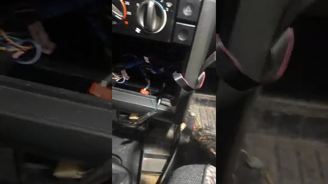 ВАЗ 2110 плохо дует в ноги , решение.