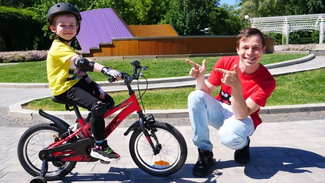 Крутые игры для мальчиков - Новый велосипед NOVATRACK PRIME: играй в гонки с нами!