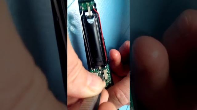 ВПЕРВЫЕ В YOU TUBE РЕМОНТ. РАЗБОРКА РАДИО МИКРОФОНА AKG HT 40 MINI PRO. ЧАСТЬ 2