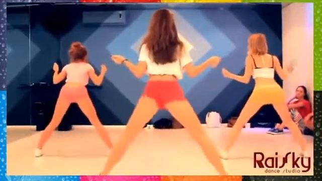 Горячие танцы