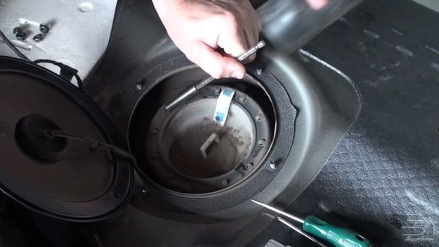 ЗАМЕНА МОДУЛЯ (БЕНЗОНАСОСА) ТОПЛИВНОГО ФИЛЬТРА RANGE ROVER  VOGUE