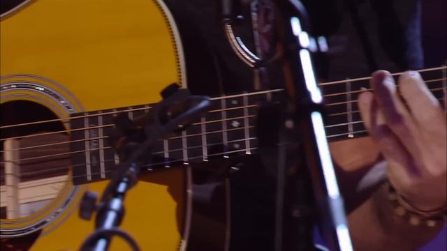 Juanes - La Camisa Negra (MTV Unplugged)