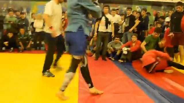 боевое самбо среди девушек