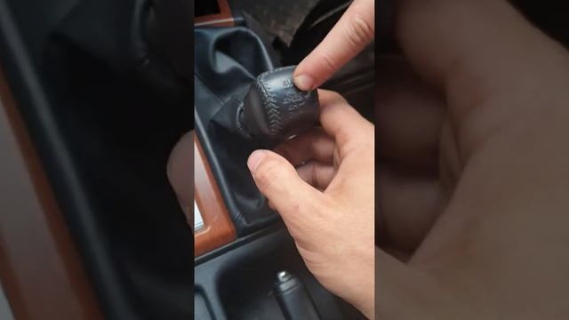 Как правильно включать раздатку понижайку на Mitsubishi Pajero Sport 2.