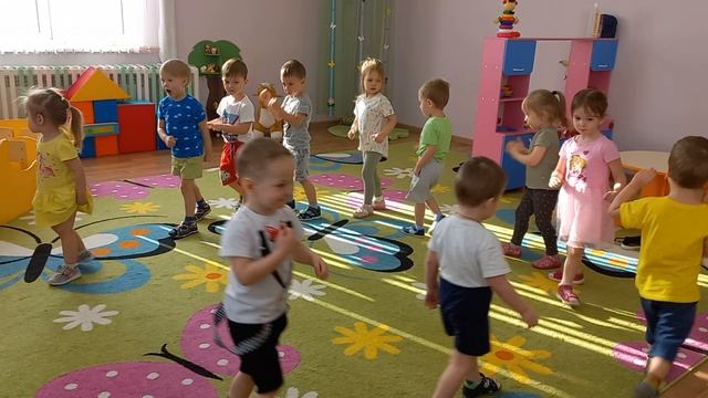 Музыкальная игра Весёлый паровозик Красноярск, МАДОУ №83