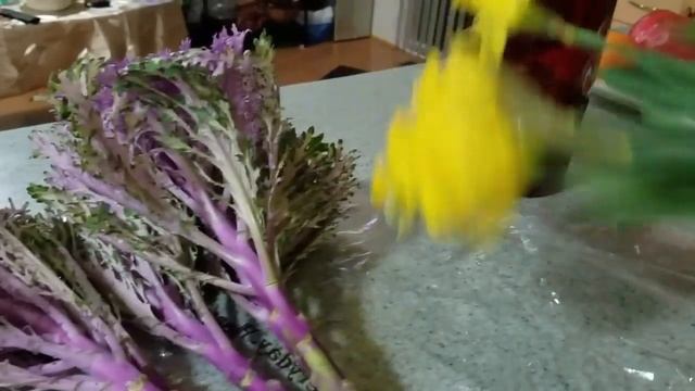 Интересный букет из необычных цветов
