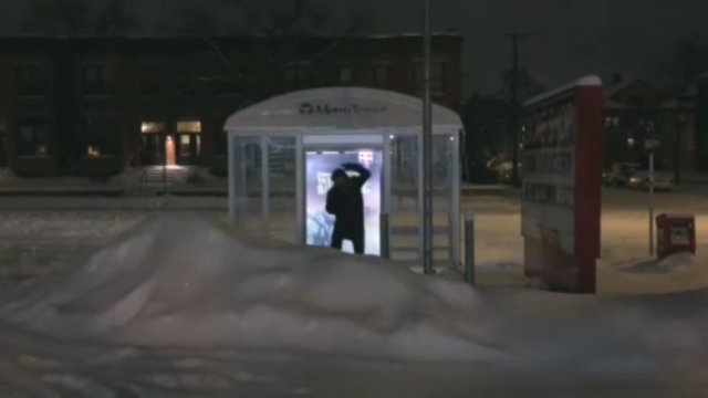 Вечеринка на остановке