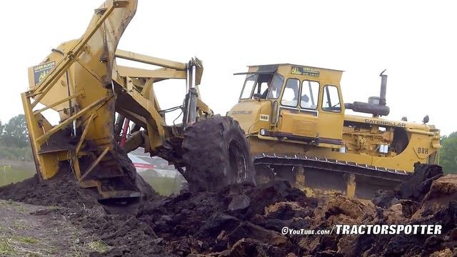 Самый большой плуг в мире. Бульдозеры Caterpillar D8H/E/D6R 650 л.с