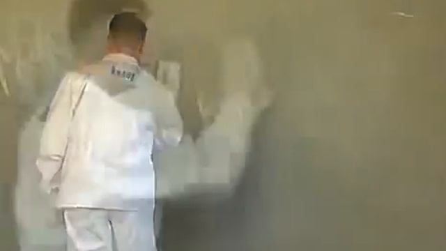 Штукатурные работы механизированным способом.