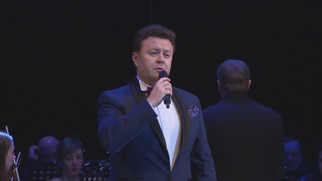 Чёртово колесо (А.Бабаджанян, Е.Евтушенко) Александр Суханов