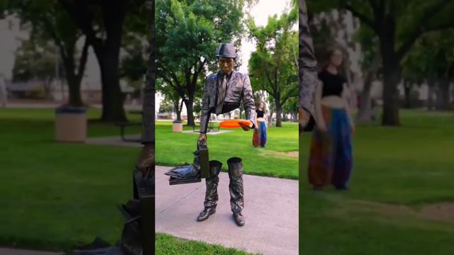СЕКРЕТЫ ТУТ