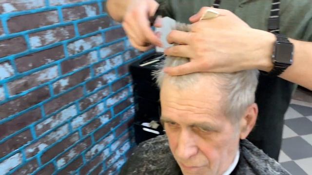 Мужская стрижка Канадка