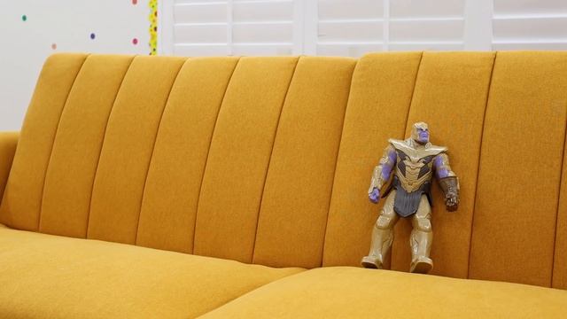 Alex Pretend Play Story about Green Aliens and Spaceship Toys for Kids