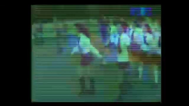 t.A.T.u – Покажи мне любовь! (Почему я с тобой?!)