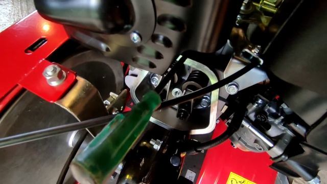 Регулировка зазоров клапанов на мотоблоке Ока,мотор Lifan