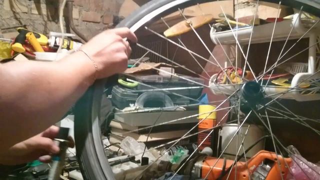 Замена насыпных подшипников оси заднего колеса на промышленные.