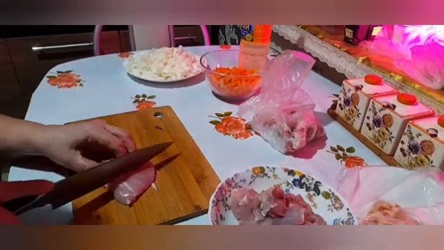 Готовлю  обед для всей семьи//Первое и второе//