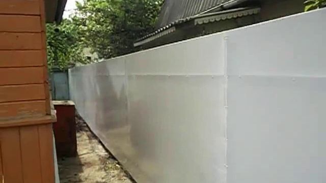 Забор из поликарбоната