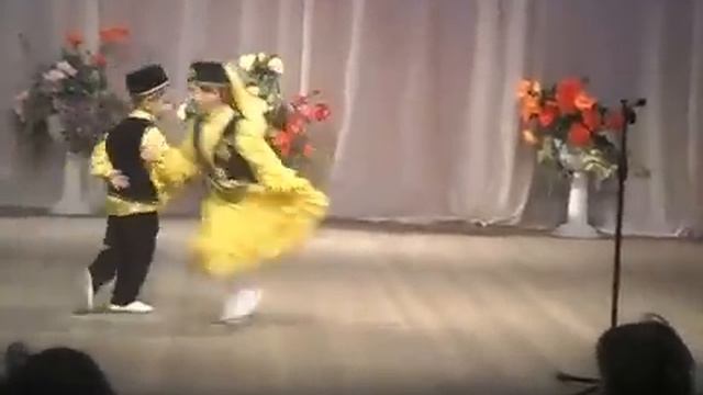 Tatar biyue   tatar balalar 360
