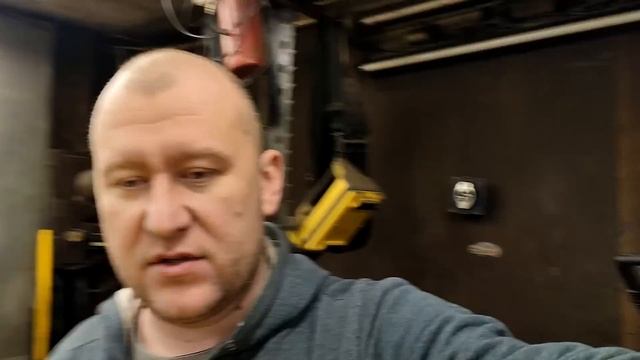 Почему скрипят дворники?