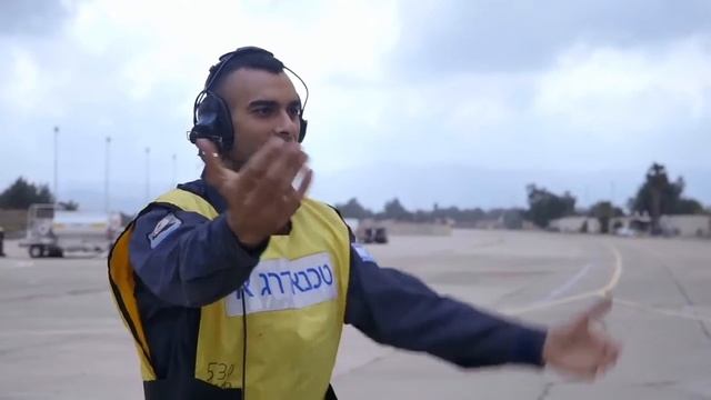 ЦАХАЛ исполнил Гимн Израиля (очень мило)