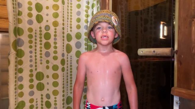 МАЛЬЧИК 6 лет ЗНАЕТ как ПАРИТЬСЯ В БАНЕ!