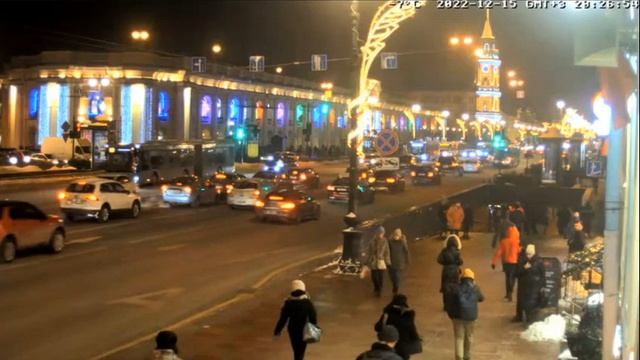 Вечерний Невский пр. Санкт-Петербург, Гостиный двор#авторство Mobotix Webcams Russia.