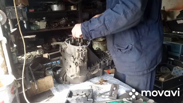 Ремонт КПП Приора. Разборка и дефектовка.