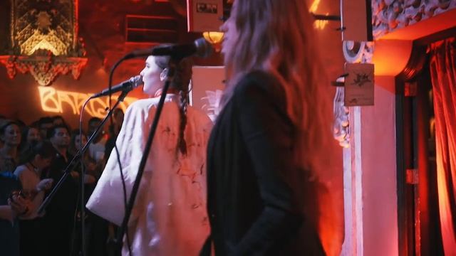 SOFI TUKKER - Awoo (feat. Betta Lemme) (Live at Bardot LA, 02-16-16)_HD.mp4