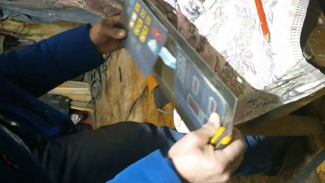 ремонт балансировочного станка (кнопки)