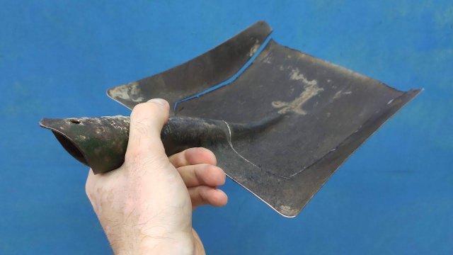 Дачный умелец показал шикарную идею из поломанной лопаты