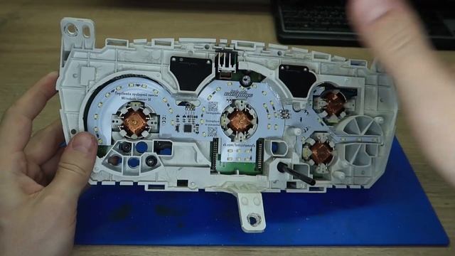 Mitsubishi Lancer IX | Инструкция по монтажу платы подсветки в приборку (версия ECO)